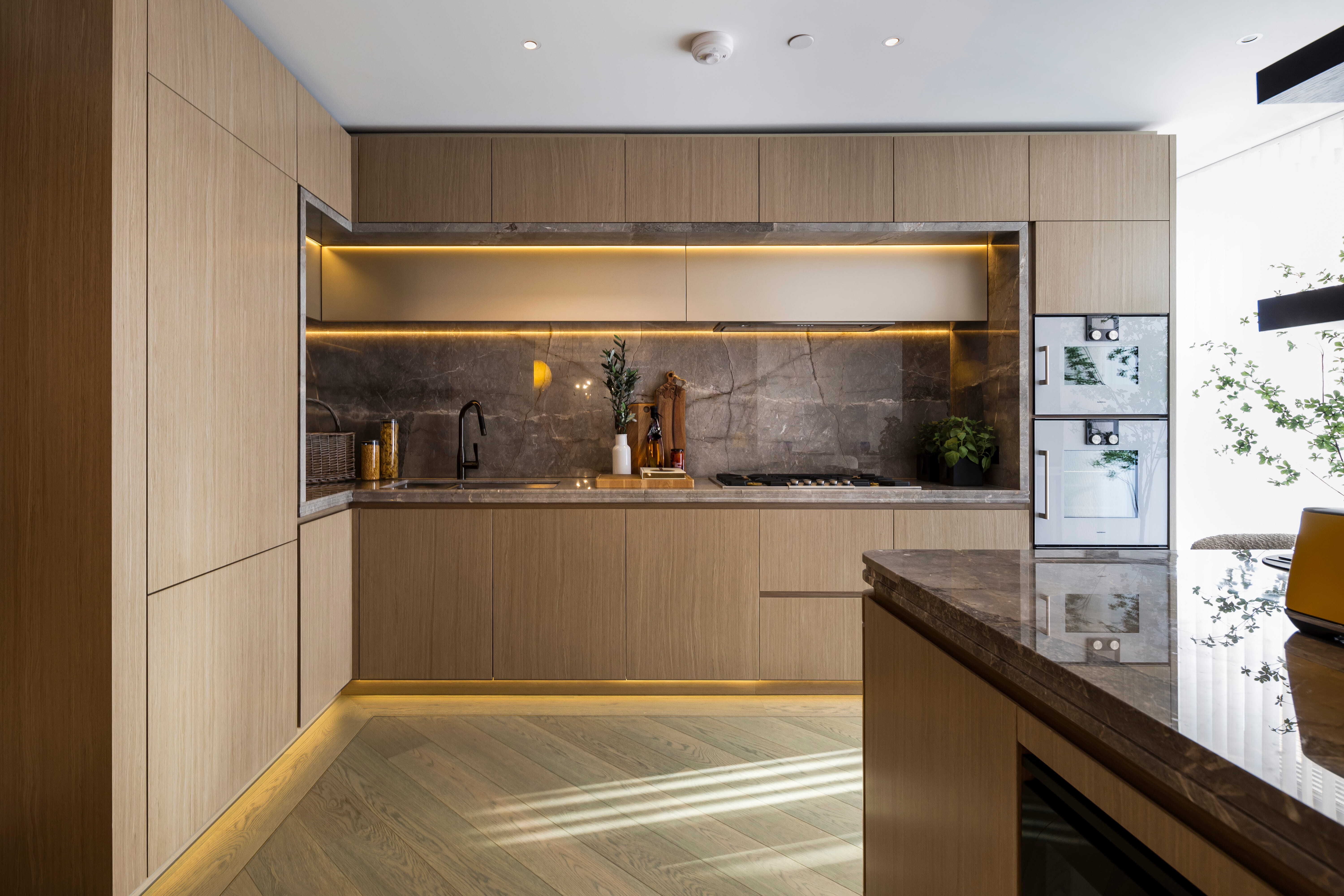 Copy_of_51_Park_Modern-202-Edit